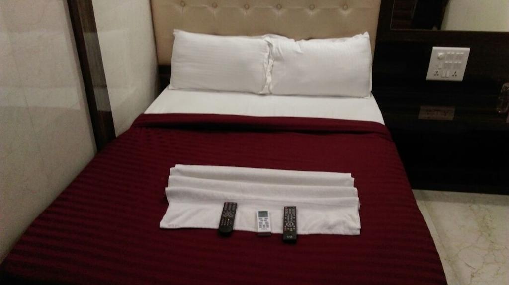 Hotel Palace Residency Bombaj Zewnętrze zdjęcie